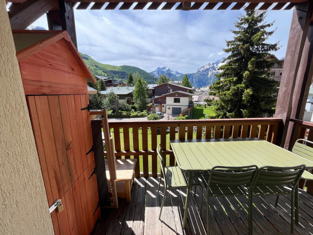 _lv_images__lot_0000000109_05_5102871