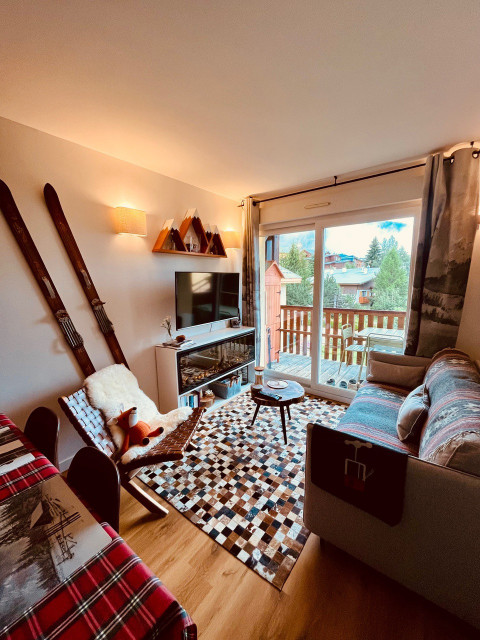 _lv_images__lot_0000000109_13_4664354