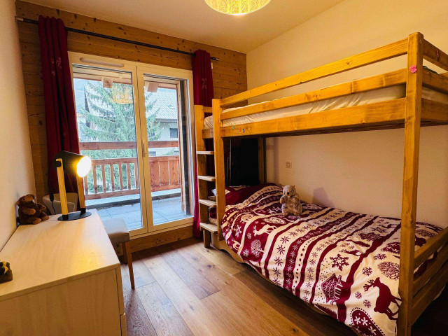 _lv_images__lot_0000000111_06_4646087 _lv_images__lot_0000000111_06_4646087