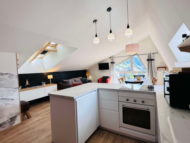 _lv_images__lot_0000000112_02_4619408 _lv_images__lot_0000000112_02_4619408