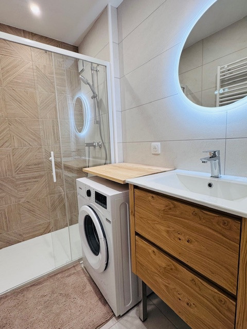 _lv_images__lot_0000000122_06_4685528