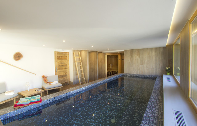 _lv_images__lot_0000000740_12_4670215