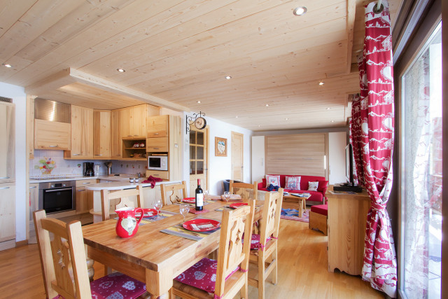 _lv_images__lot_0000000754_02_4253912