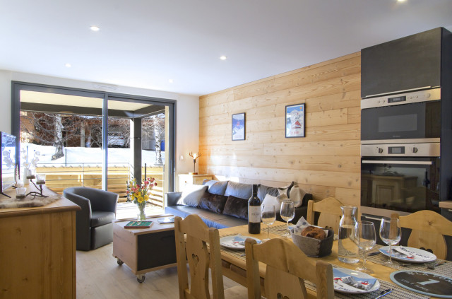 _lv_images__lot_0000000769_01_5008153