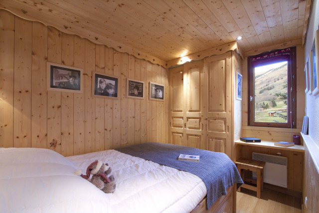 _lv_images__lot_0000001041_05_4679232