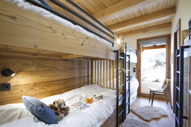 _lv_images__lot_0000001046_12_4201878 _lv_images__lot_0000001046_12_4201878