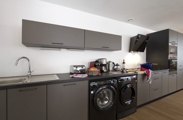 _lv_images__lot_0000001052_05_4566640