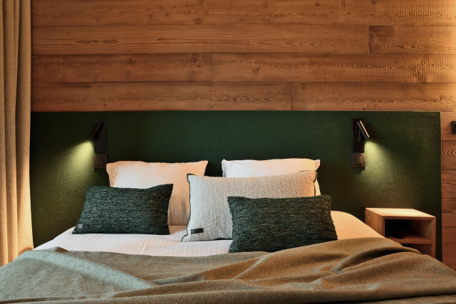 _lv_images__lot_0000001102_10_4301436 _lv_images__lot_0000001102_10_4301436