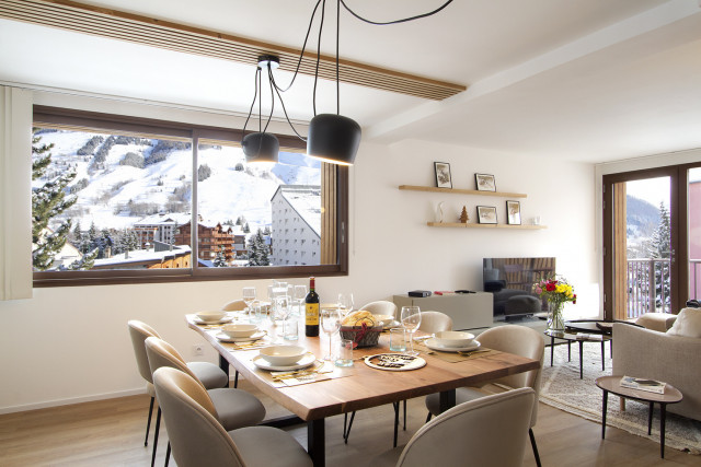 _lv_images__lot_0000001110_02_4566676