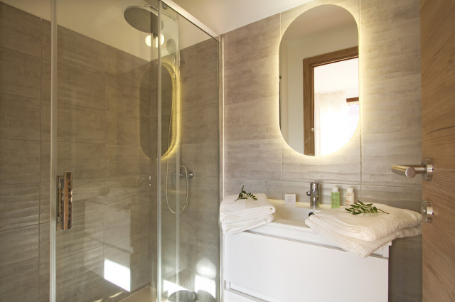 _lv_images__lot_0000001110_08_4262696