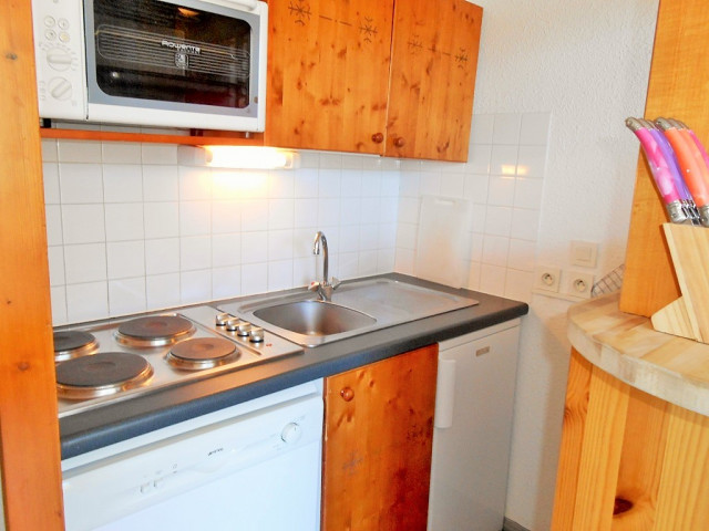 _lv_images__lot_0037250043_03_4312454