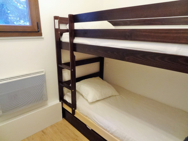 _lv_images__lot_0037250080_04_4309141