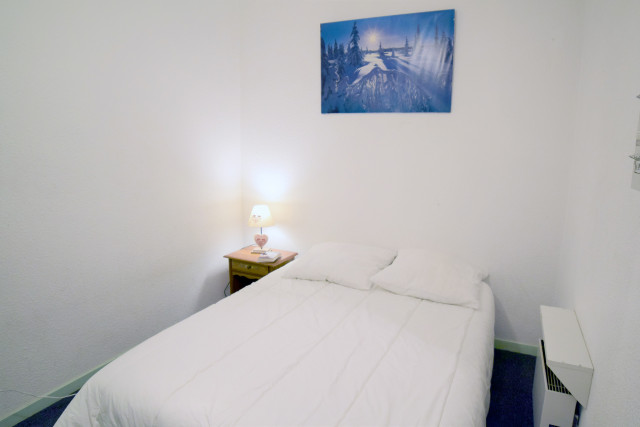 _lv_images__lot_0037250119_04_5097345