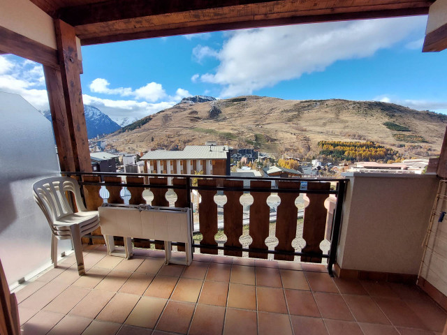_lv_images__lot_0037250141_07_3824657