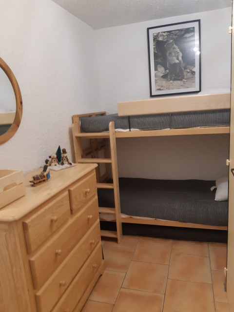 _lv_images__lot_0037250149_06_4486354