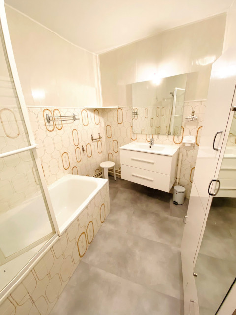 _lv_images__lot_0037250150_13_4659832