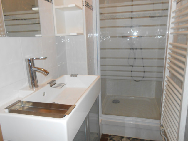 _lv_images__lot_0037250211_08_4467786