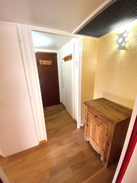 _lv_images__lot_0037250563_09_5080388