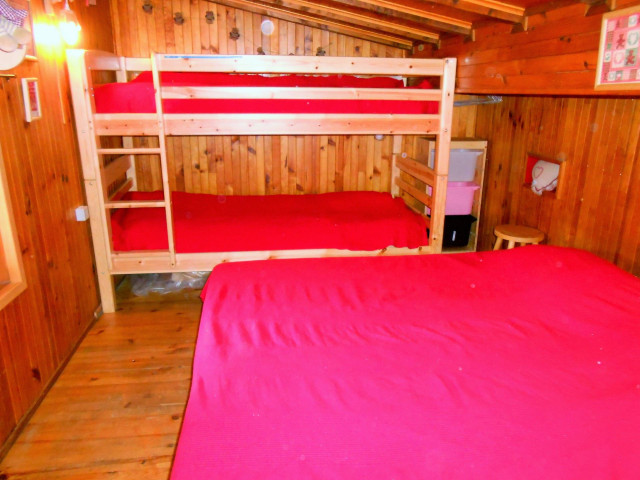 _lv_images__lot_0037250569_07_4391375