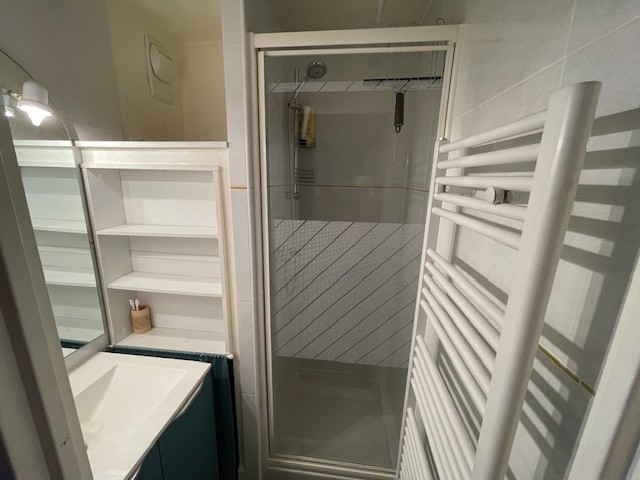 _lv_images__lot_0037250588_08_4400455