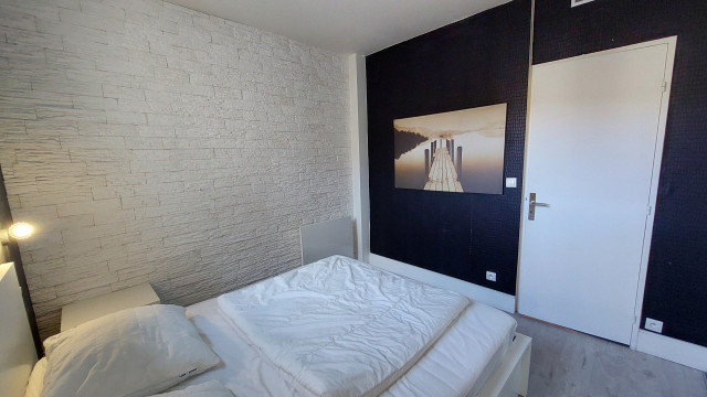 _lv_images__lot_0037250964_13_4370556