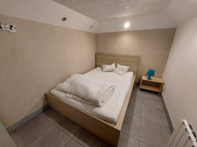 _lv_images__lot_0037251006_07_4458951