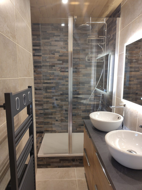 _lv_images__lot_0037251047_05_4641435