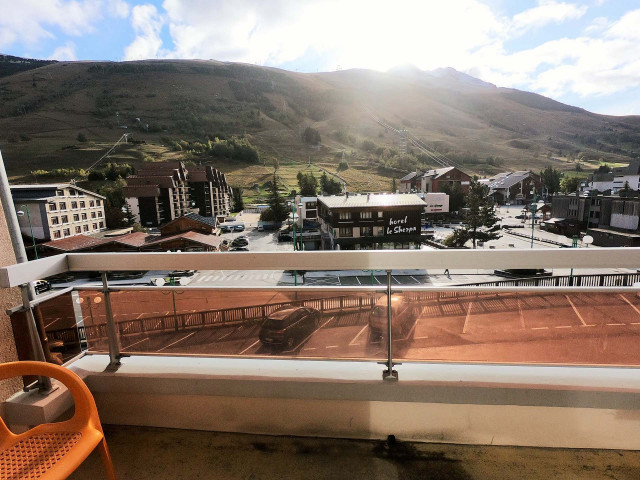 _lv_images__lot_0037251080_09_4492357