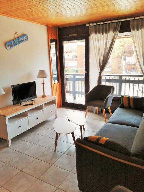 _lv_images__lot_0037251091_01_5046552
