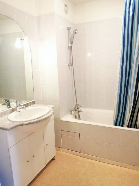 _lv_images__lot_0037251091_12_4534734