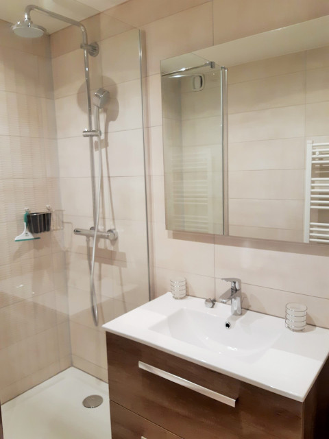 _lv_images__lot_0037251094_04_4624466