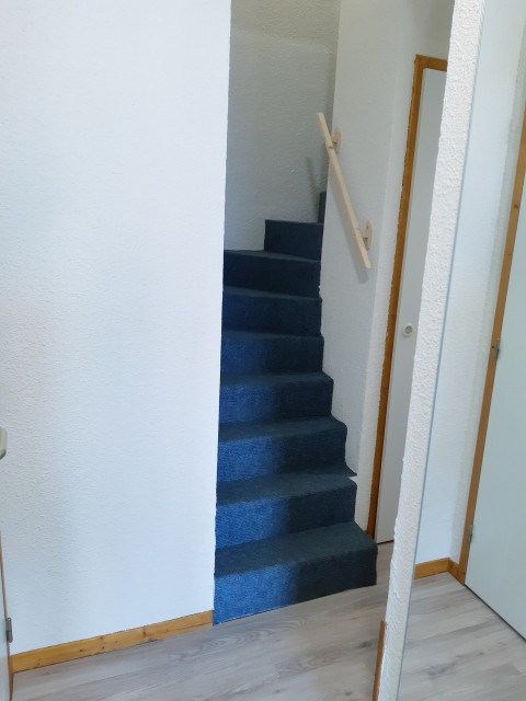 _lv_images__lot_0037251119_11_4677086