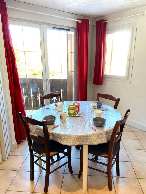 _lv_images__lot_0037251134_07_4565946