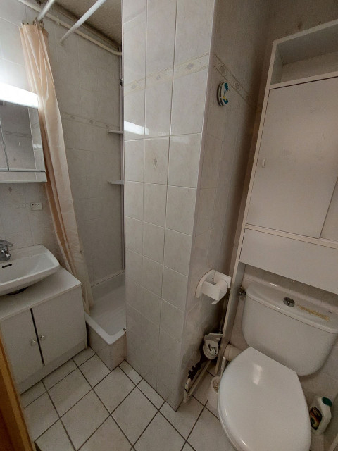 _lv_images__lot_0037251217_10_4416009