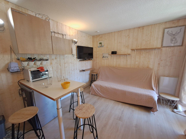 _lv_images__lot_0037251285_01_5098615