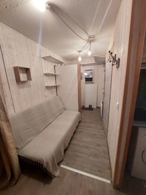 _lv_images__lot_0037251285_09_4437469