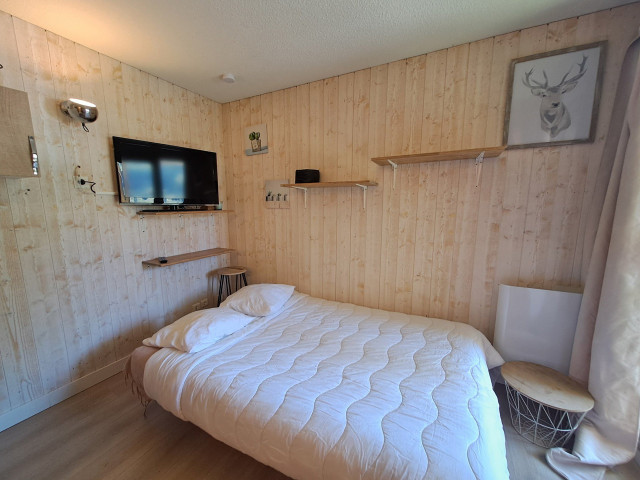 _lv_images__lot_0037251285_10_5074667
