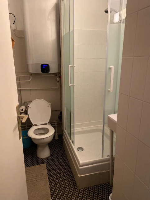 _lv_images__lot_0037251301_03_4241430