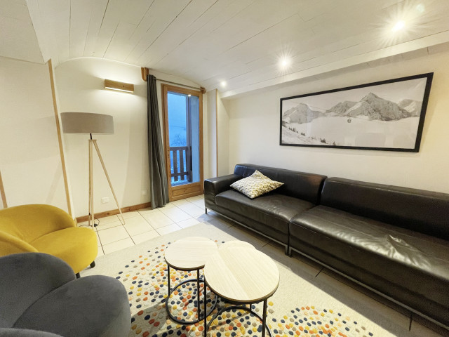 asphodele-salonnewdos-4305365