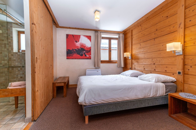 cortina-fontaine-c-4619741 cortina-fontaine-c-4619741