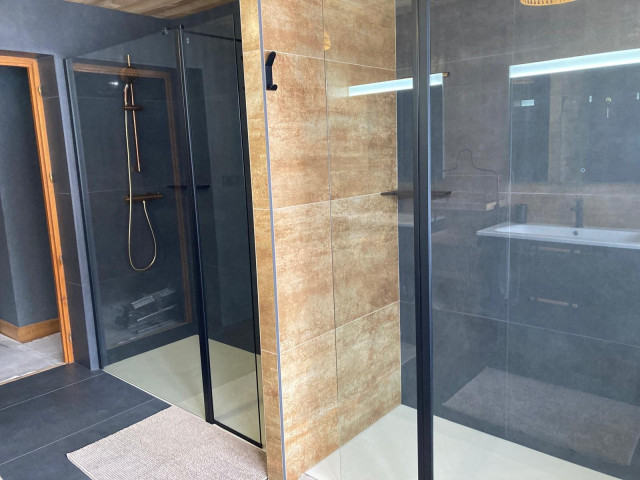 duplex-clochettes-salle-de-bain-1-4257537