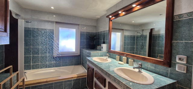 img-20251215-wa0002-4284347 img-20251215-wa0002-4284347