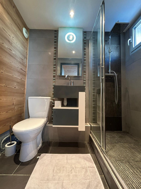 img-2572-4263495 img-2572-4263495