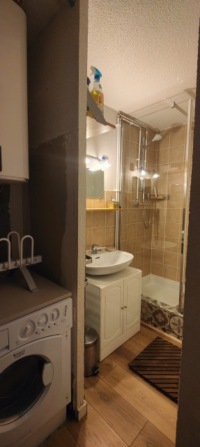 img20251209103843-4359593 img20251209103843-4359593