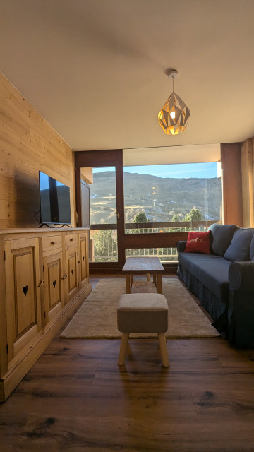  LE JANDRI 02S01 Appartement 8 personnes