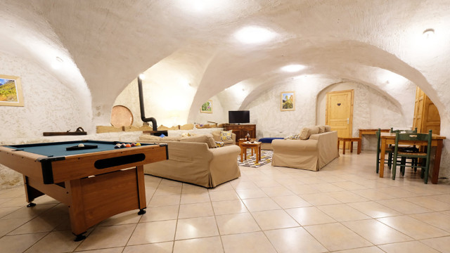 pascale-salon1920x1080-4305337