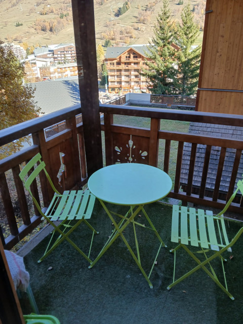 photo-4-4190910 photo-4-4190910