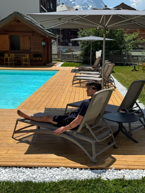 piscine-au-calme-3829356