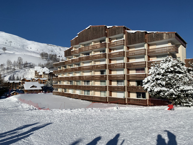 vue-residence-champame-avec-neige-4159553