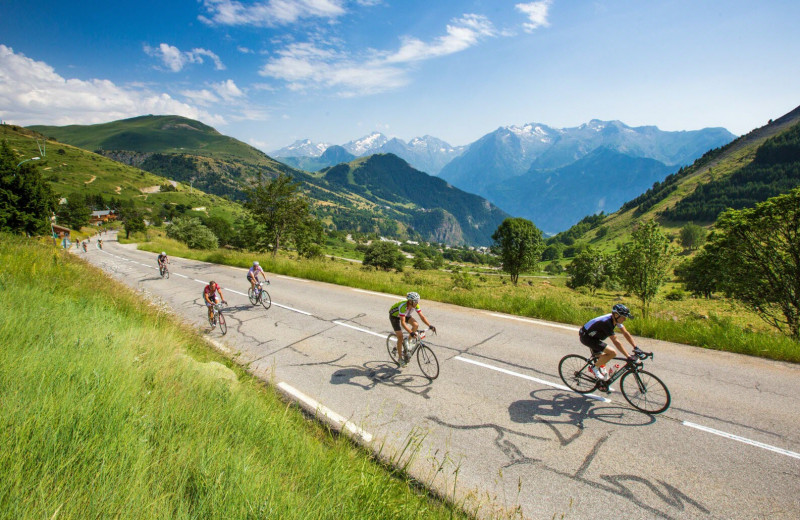 photo-laurent-salino-alpe-d-huez-tourisme-1466701709-4248627 photo-laurent-salino-alpe-d-huez-tourisme-1466701709-4248627